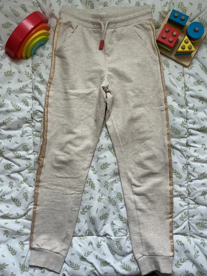 pantalon beige bande a paillettes lien de serrage grain de blé 9 ans - photo numéro 2
