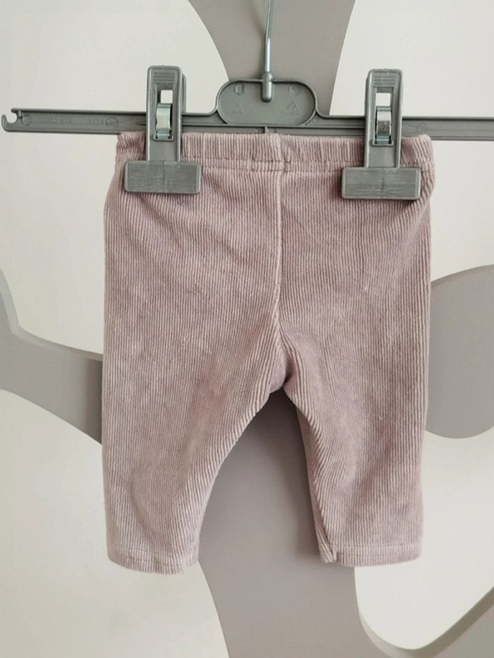 Pantalon gris taille 1 mois - photo numéro 2