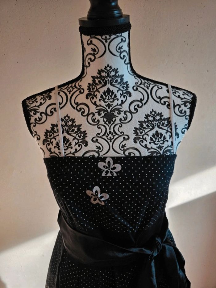 Jolie robe été noir femme T : 3 - photo numéro 3