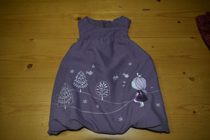 robe violette