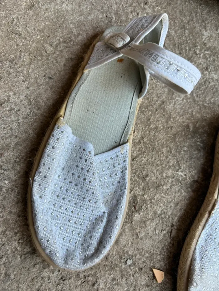 Chaussures fille taille 33 - photo numéro 2