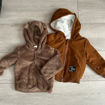 Lot de 2 vestes mi saison #12mois