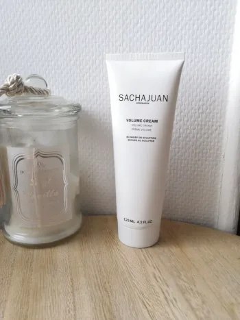 🌺Crème cheveux volume Sachajuan🌺