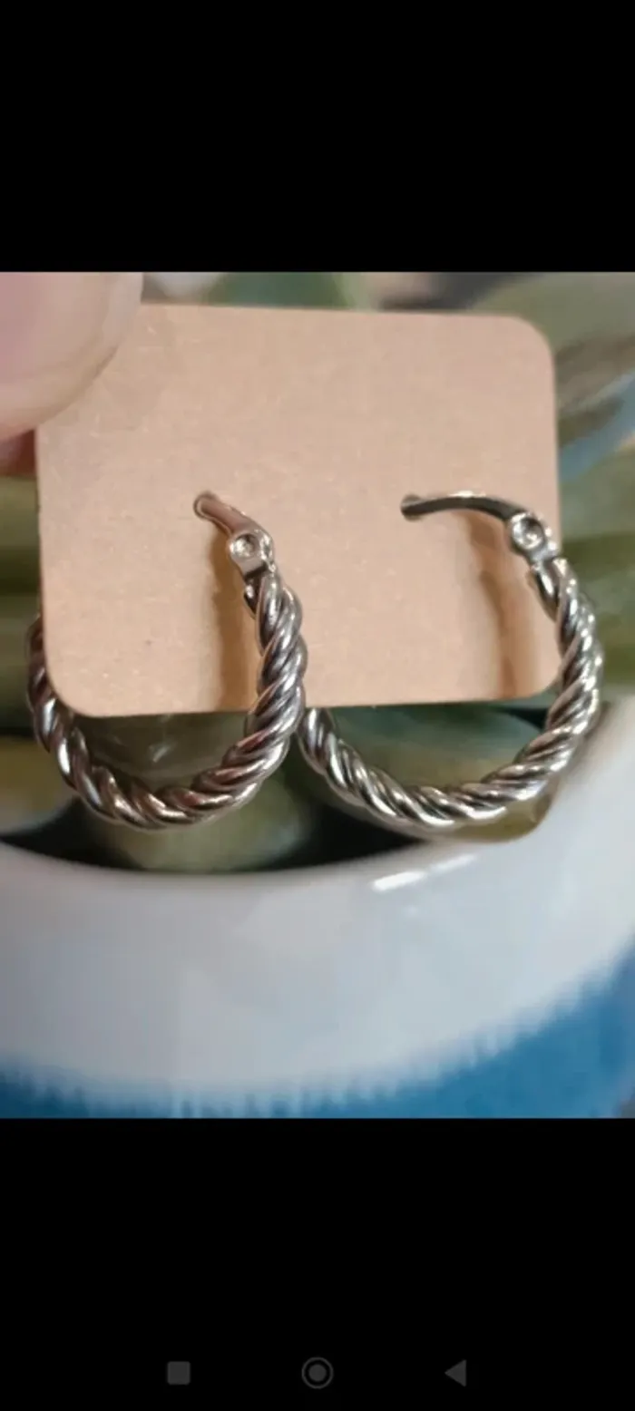 Boucles d'oreilles créoles torsadées acier inoxydable