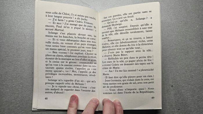 Livre " Vous connaissez la nouvelle ?" - photo numéro 3