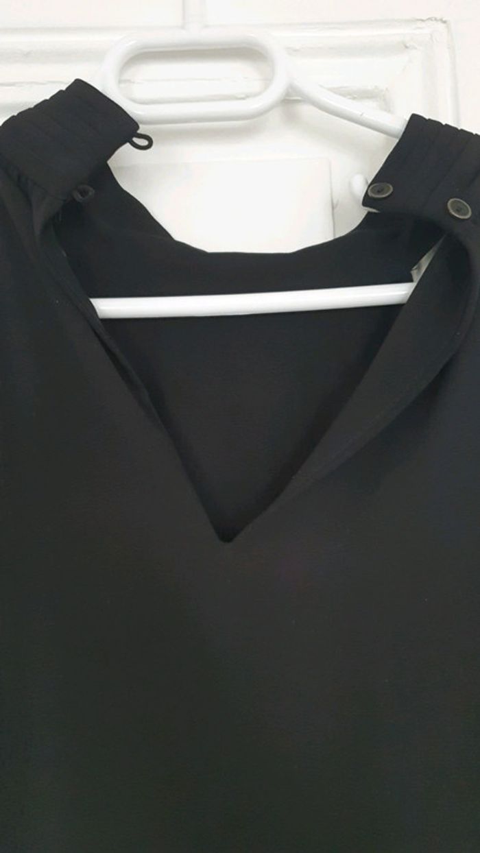 Robe noire - photo numéro 4