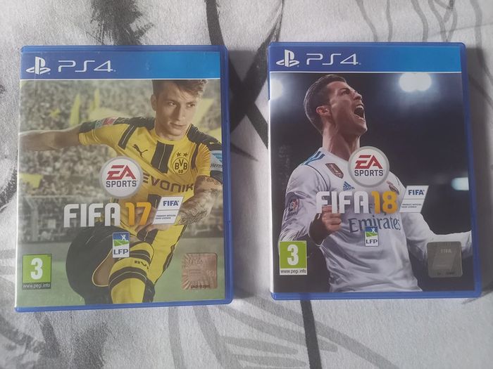 Lot de 2 Jeux Ps4 Fifa 17 et Fifa 18