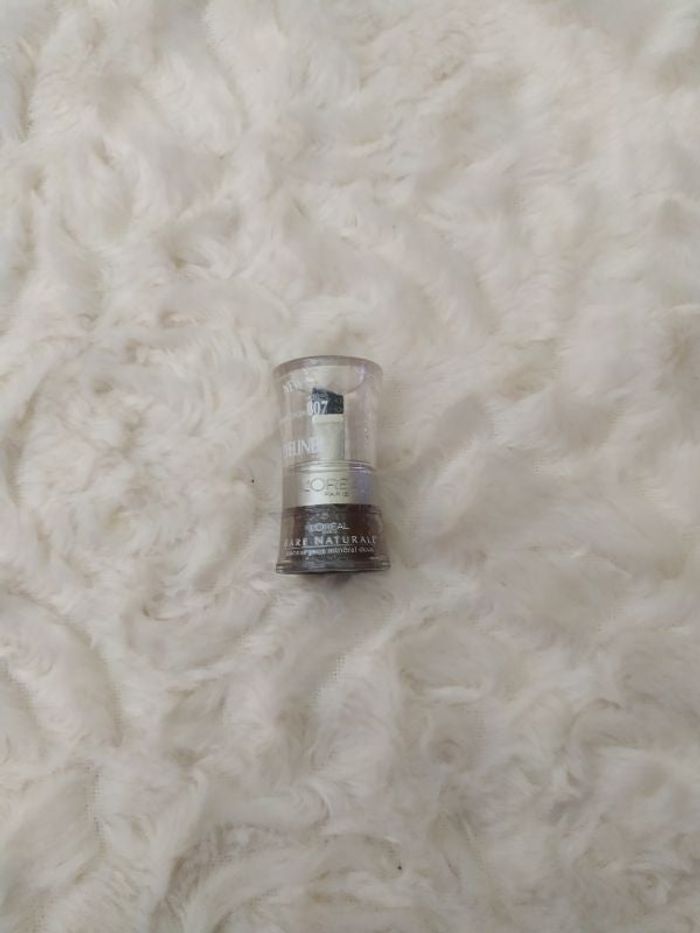 L'Oréal Bare Naturale Eyeliner