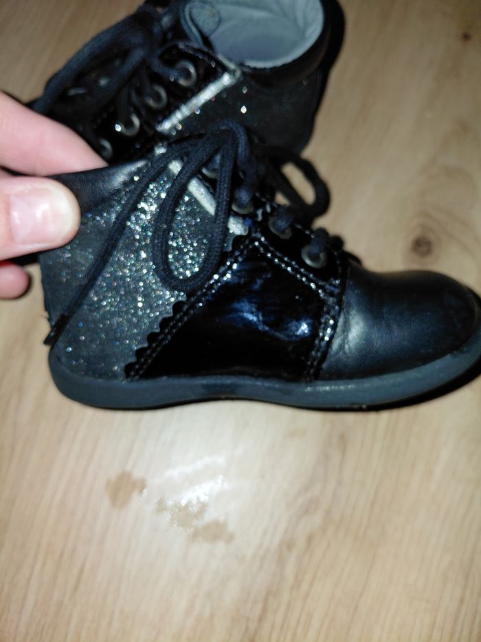 Chaussure bebe - photo numéro 2