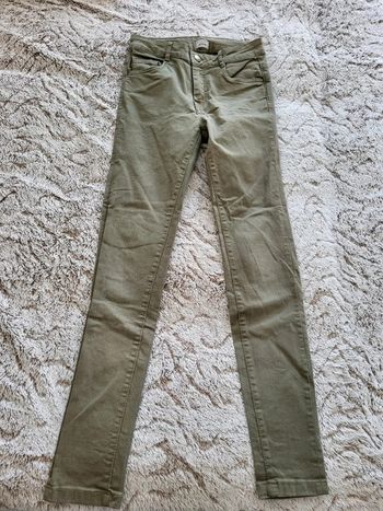 Jean kaki Pimkie taille 32 / 12-14 ans