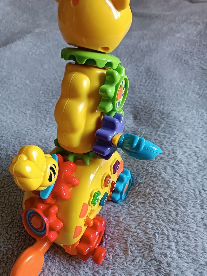 Jouet d’éveil – Girafe interactive avec engrenages - photo numéro 4