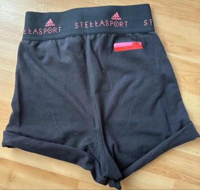 Tenue, sport femme - photo numéro 2