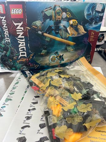 100% complet lego ninjago lloyd's 71750
