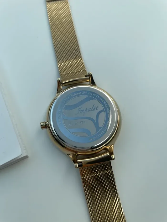 Montre doré quantum - photo numéro 3