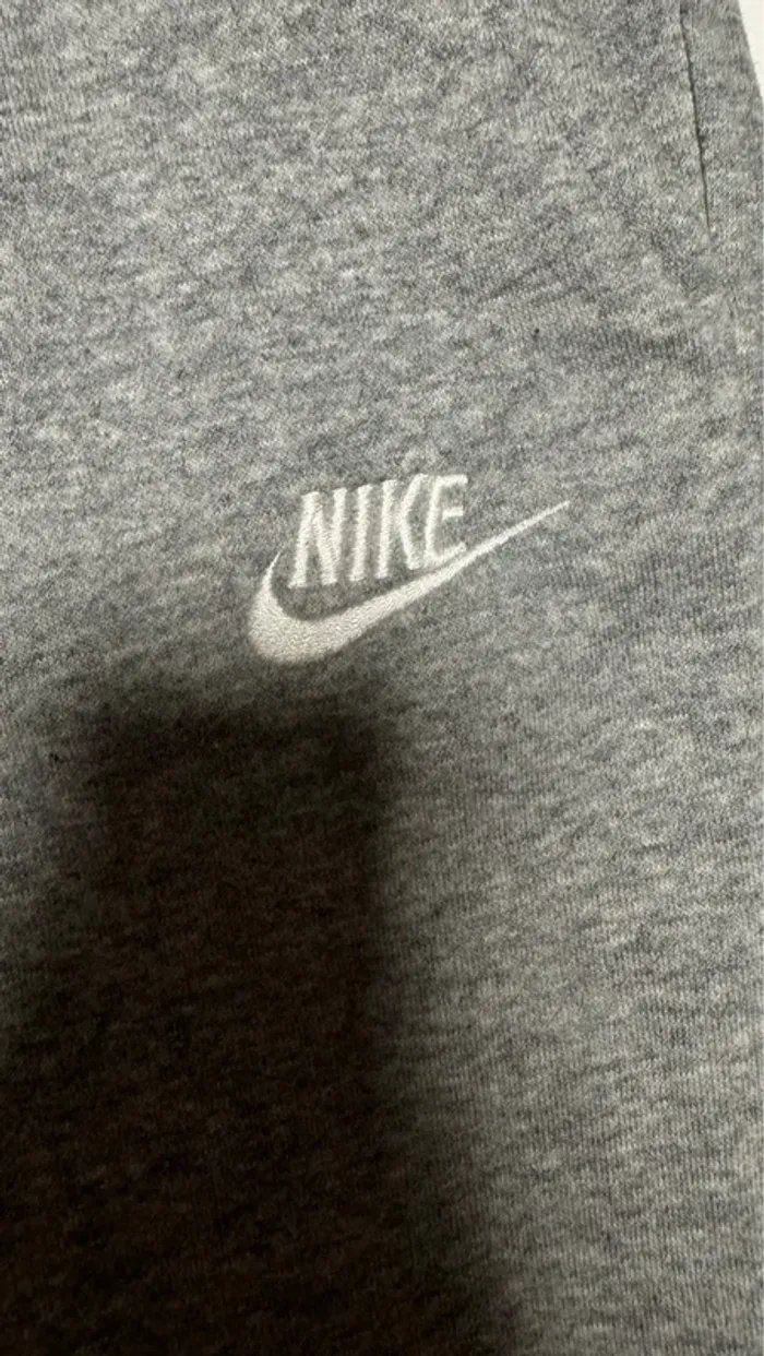 Jogging nike - photo numéro 2