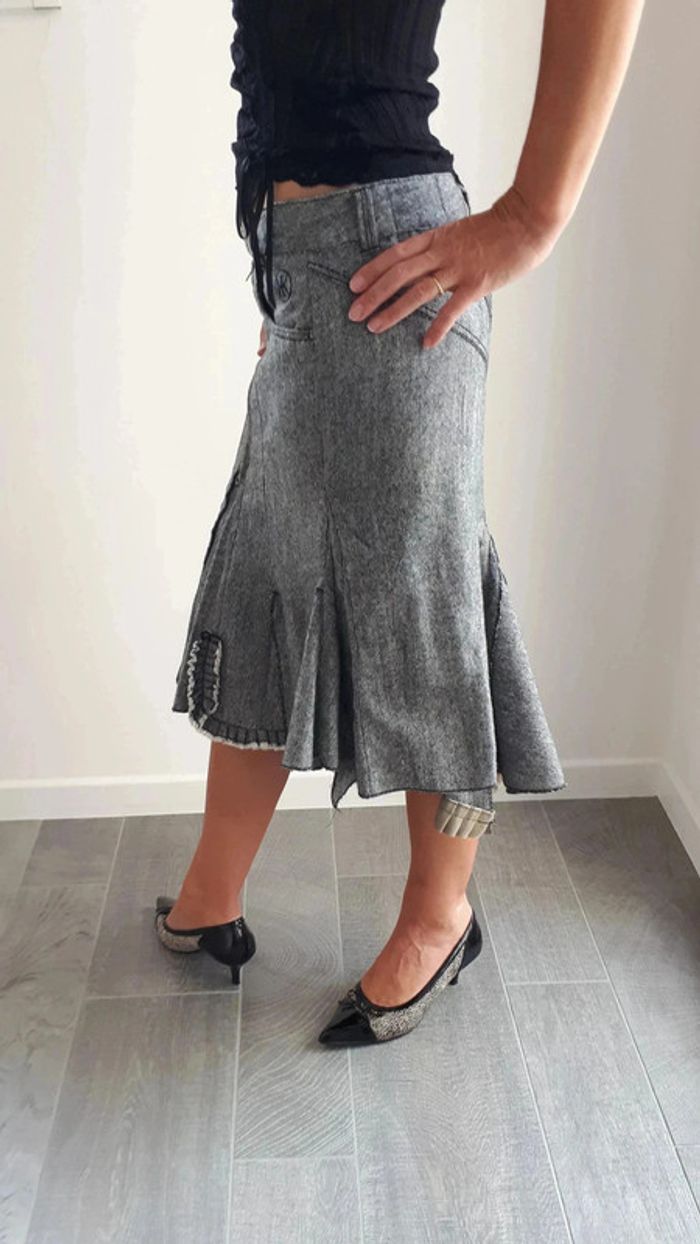 35 € Jupe DDP taille 38 M Excellent état - photo numéro 4