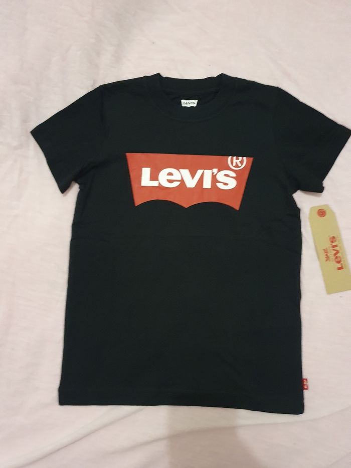 T-shirt levi's taille 12 ans - photo numéro 2