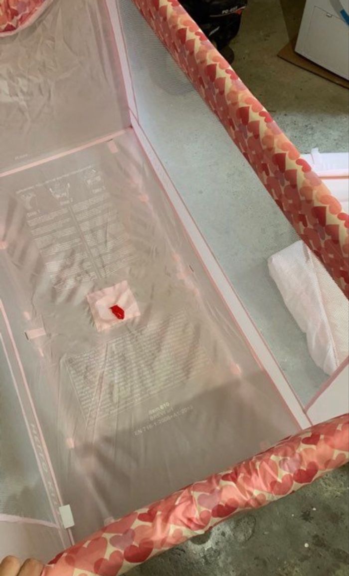 Lit parapluie Hello Kitty Brevi - photo numéro 4