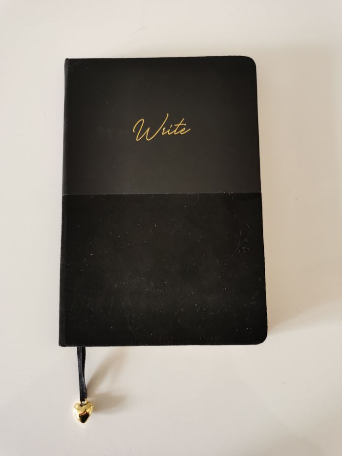 Carnet noir "Write"