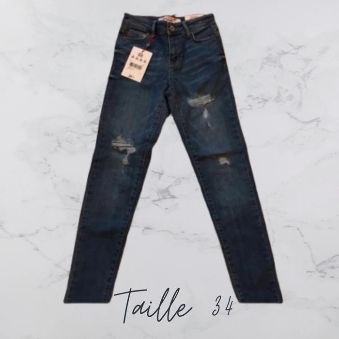Jean skinny destroy Jennyfer taille 34