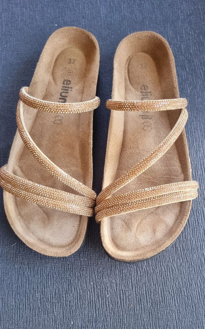 Sandales neuves avec strass - photo numéro 3