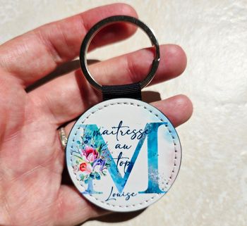 Porte clés personnalisé maîtresse