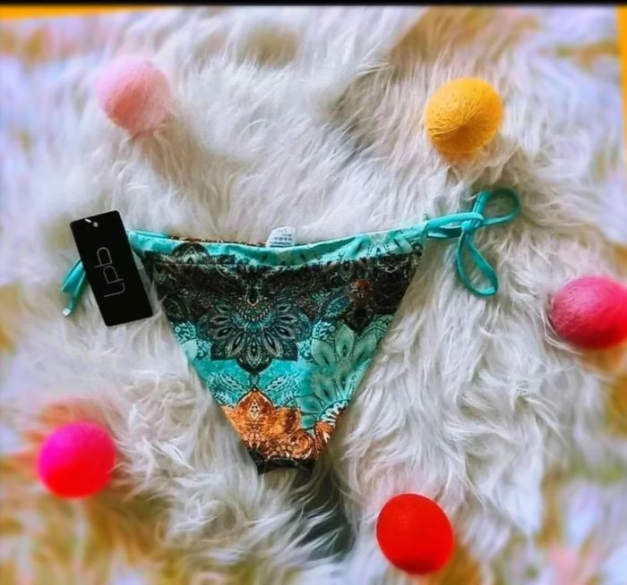 Bas de  maillot  de  bain - photo numéro 2