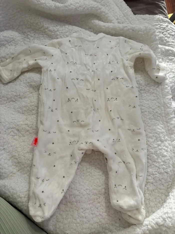 Pyjama petit béguin 1 mois - photo numéro 4