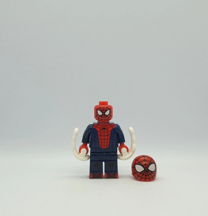 🕸 Figurine Marvel Spider-Man - Miles Morales Great Responsability Suit - (Style Lego) 🕸 - photo numéro 6