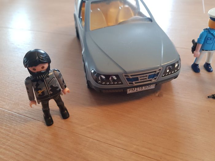 Playmobil - Voiture de police banalisée - photo numéro 2