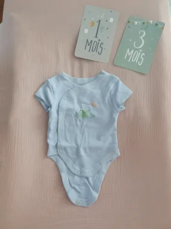 Bodie 0 3 mois