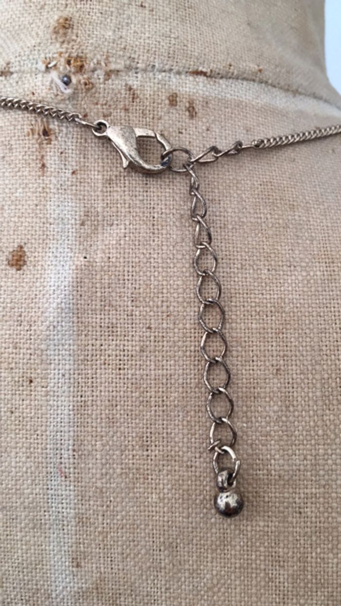Collier doré - photo numéro 4