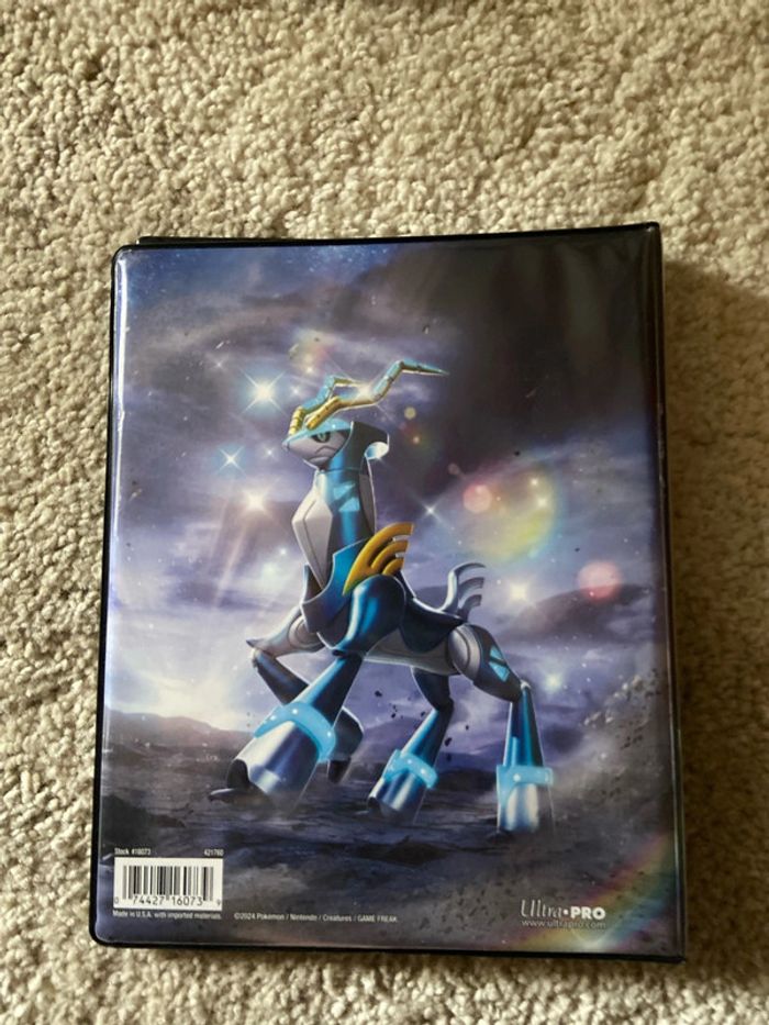 Classeur Pokémon ultra pro édition 2024 - photo numéro 2