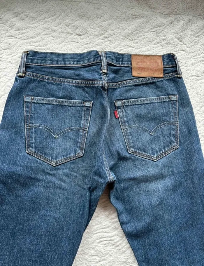 Jean Levi’s 501 bleu coupe straight droite fuselé taille M/40 W40 L32 homme - photo numéro 14
