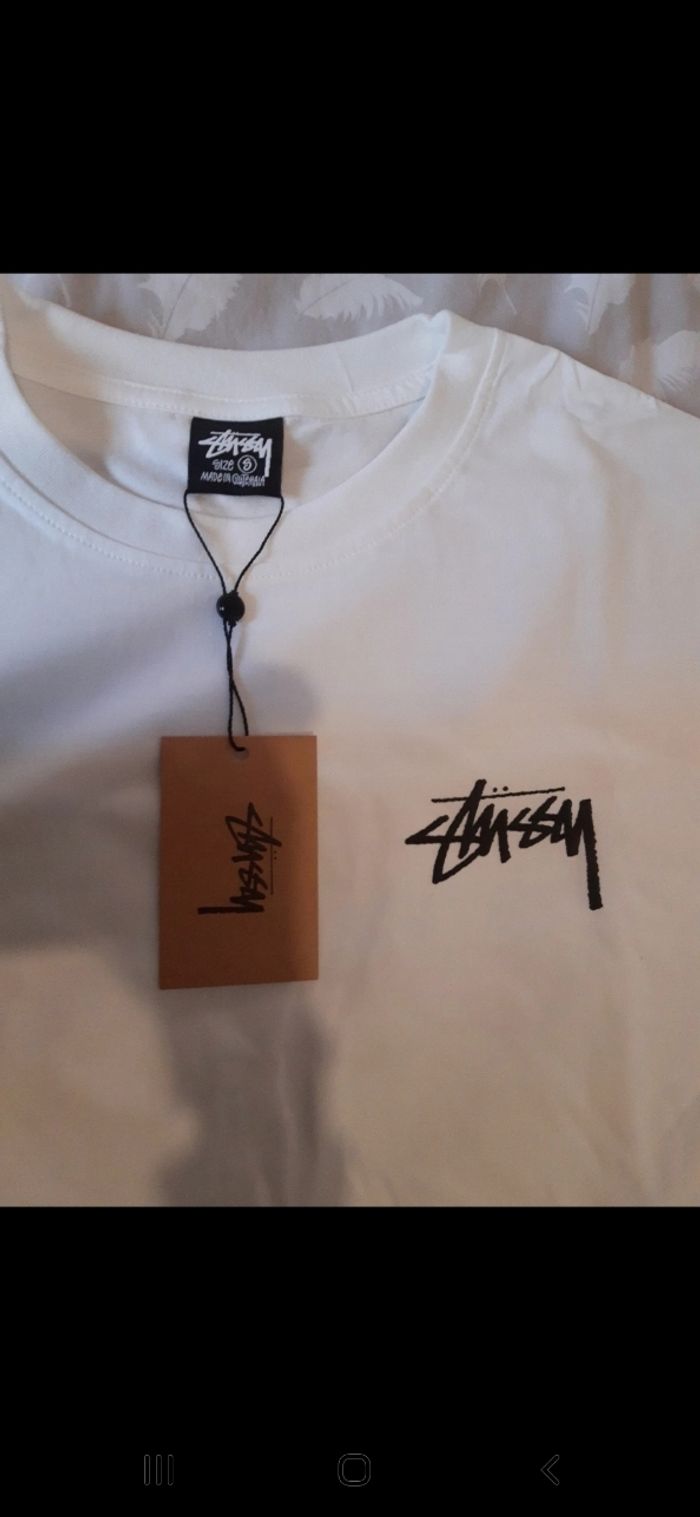T-shirt blanc stussy - photo numéro 2