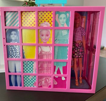 Dressing Barbie