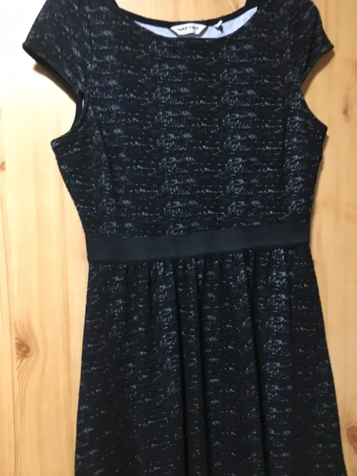 Robe Naf Naf en taille M - photo numéro 3