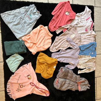 Lot bébé fille 9 mois