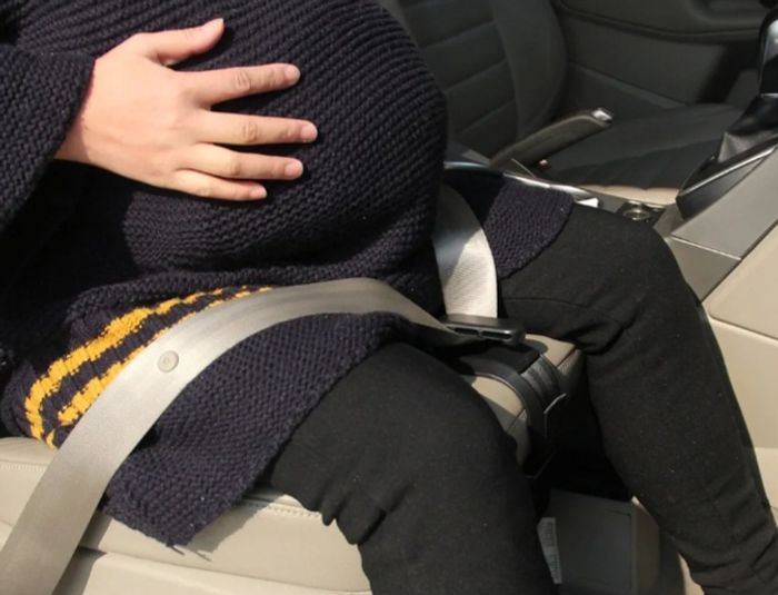 Ceinture de sécurité femme enceinte - photo numéro 3