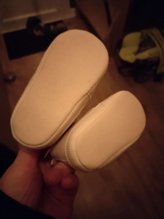 Chaussons bébé Disney - photo numéro 4