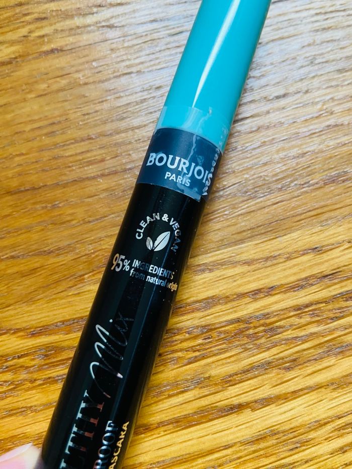 Mascara Healthy Mix Waterproof noir Bourjois neuf - photo numéro 5