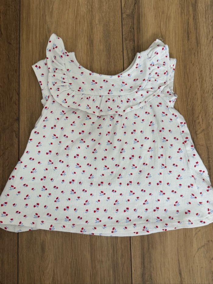 Robe Kiabi fleurs 3 mois