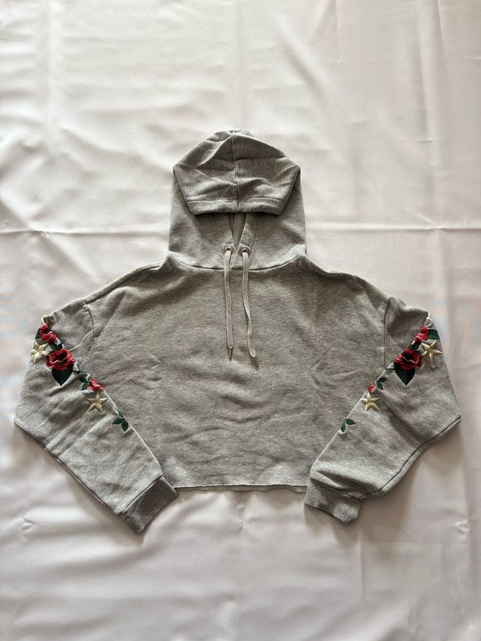 Top/Sweat court à capuche avec broderie fleuries - S/36