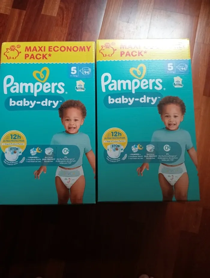 Couches Pampers taille 5