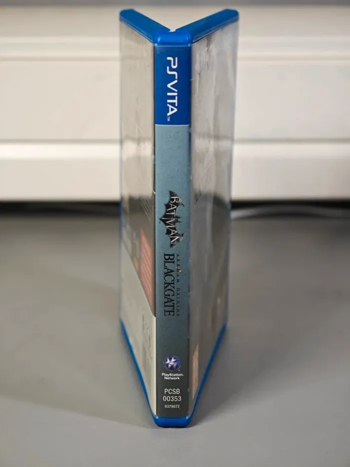 Jeu PS Vita Batman Arkham Origins Blackgate avec boîte - photo numéro 3