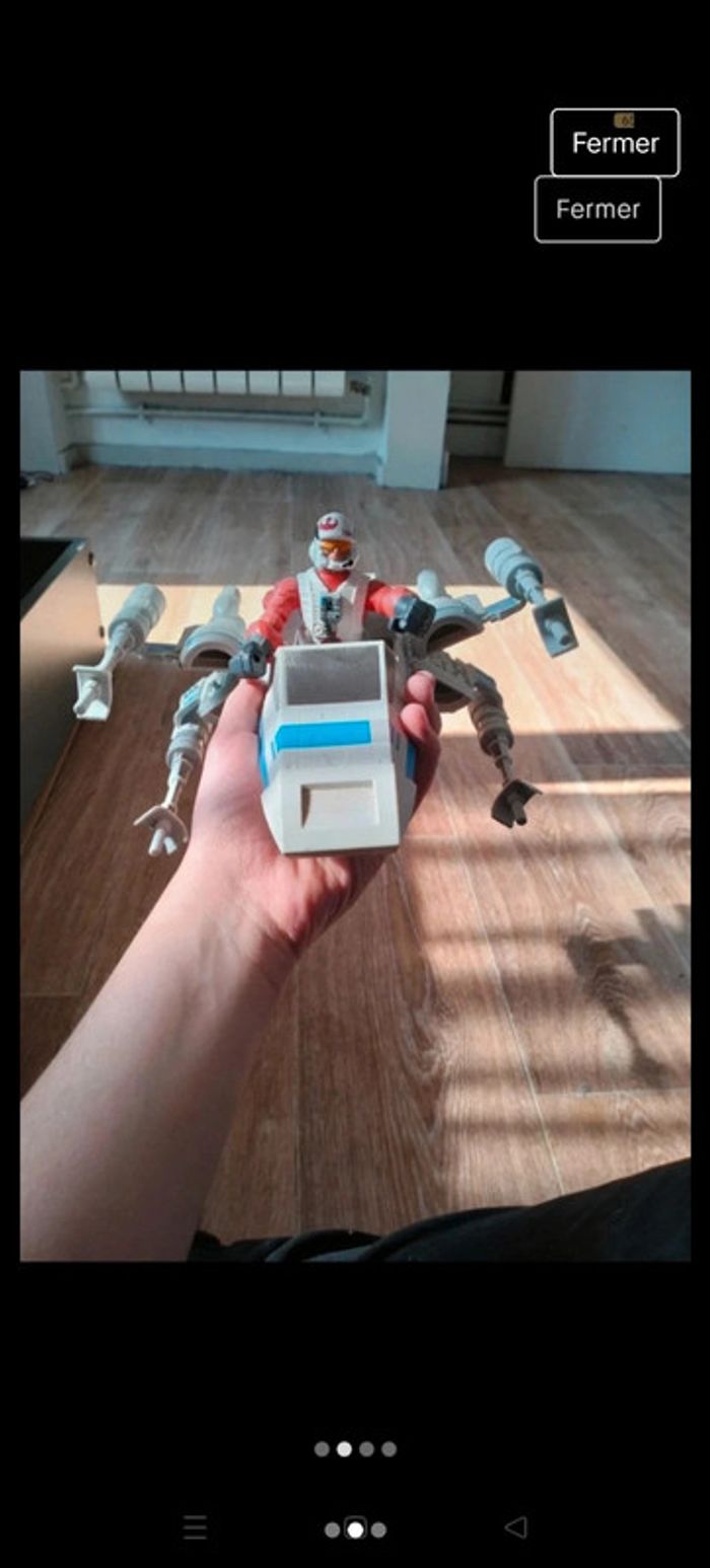 Vaisseau et figurine - photo numéro 2