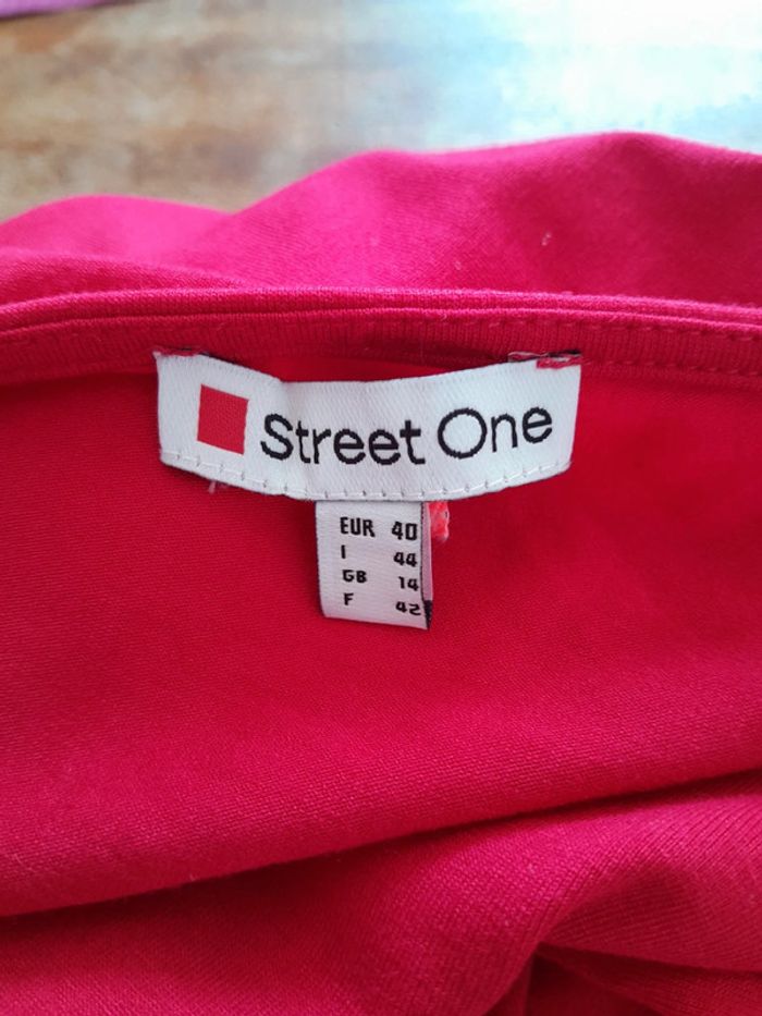 Debardeur boutons Street one belle qualité taille 42 - photo numéro 3
