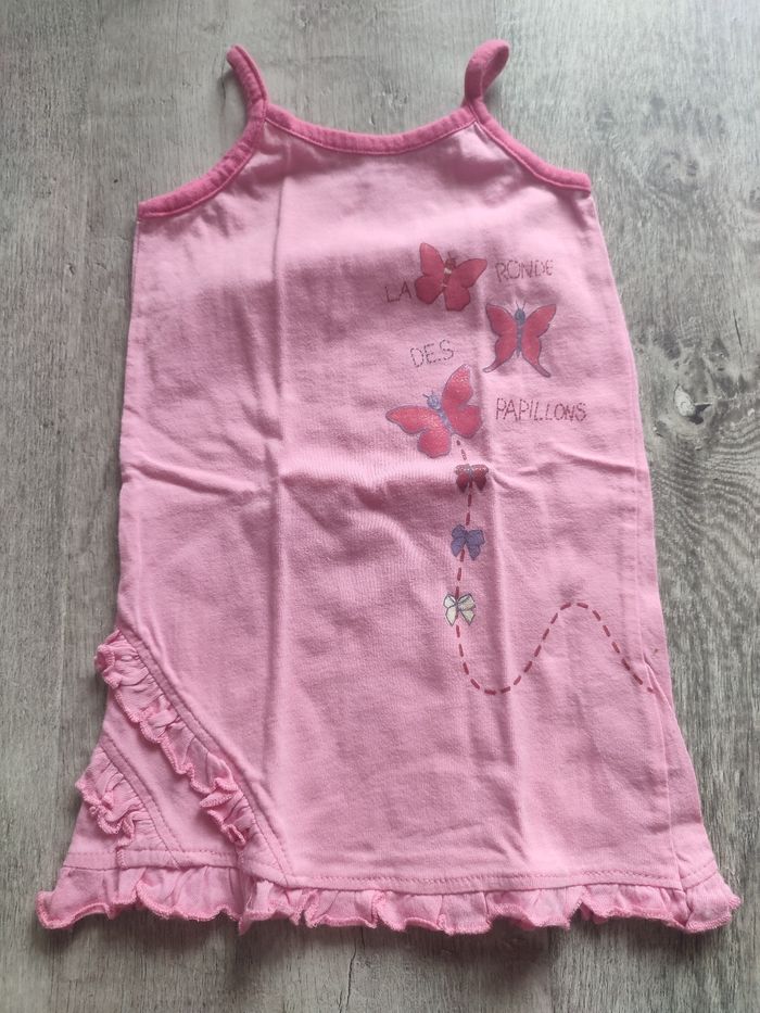 Robe 6 mois neuf