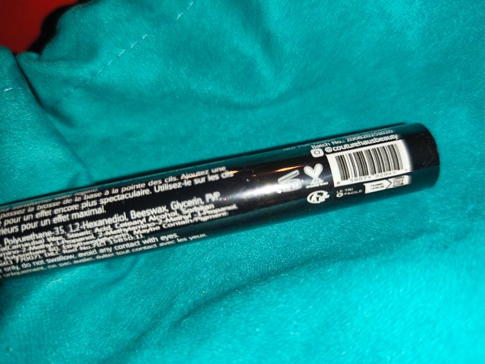 Mascara bordeaux velours - photo numéro 3