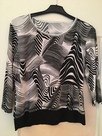 Blouse manches 3/4 noir/blanc C&A taille 40